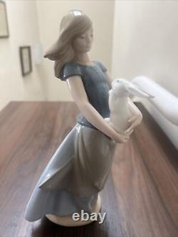 Lladro NAO Spain Figurine Girl with Bunny Rabbit