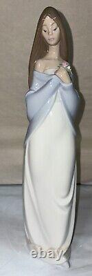 Lladro NAO Tall Floral Beauty Porcelain Figure #1344 NO BOX