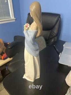 Lladro NAO Tall Floral Beauty Porcelain Figure #1344 Retired Collectible