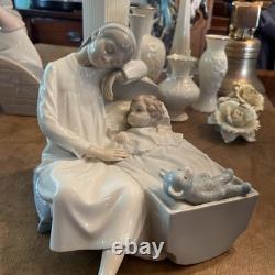 Lladro NAO large figure porcelain mother, child and teddy bearThe Cradle