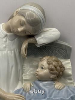 Lladro NAO large figure porcelain mother, child and teddy bearThe Cradle