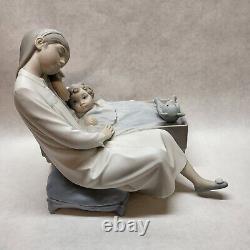 Lladro NAO large figure porcelain mother, child and teddy bearThe Cradle