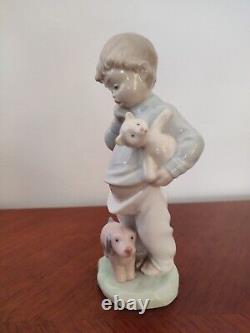 Lladro, NAO porcelain figurines