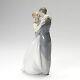 Lladro Nao 02001613 A KISS Forever Porcelain Figurine Glased New