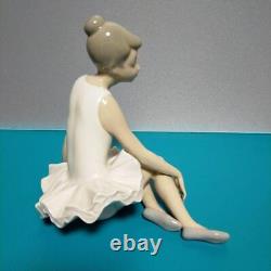 Lladro Nao Ballerina Ceramic Doll Figurine