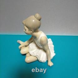 Lladro Nao Ballerina Ceramic Doll Figurine