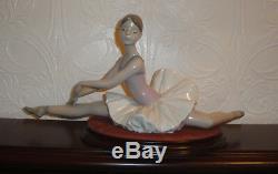 Lladro Nao Ballerina Figurine Large Ballet Dancer Doing The Splits Perfect