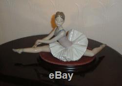 Lladro Nao Ballerina Figurine Large Ballet Dancer Doing The Splits Perfect