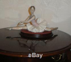 Lladro Nao Ballerina Figurine Large Ballet Dancer Doing The Splits Perfect