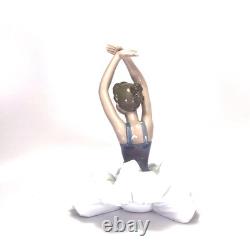 Lladro Nao Ballerina Porcelain Figurine, Elegant Dance Figure, Used No3494