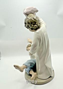 Lladro Nao Children Pillow Fighting Mint Condition No Box #281 1981