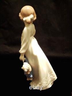 Lladro Nao Daisa My Rag Doll Girl with Clown Toy Porcelain Figurine #1108