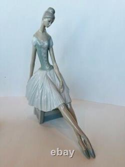 Lladro Nao Daisa Spain figurine statue sculpture 14X10 Ballerina tall dancer vtg