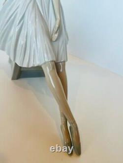 Lladro Nao Daisa Spain figurine statue sculpture 14X10 Ballerina tall dancer vtg