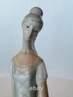 Lladro Nao Daisa Spain figurine statue sculpture 14X10 Ballerina tall dancer vtg