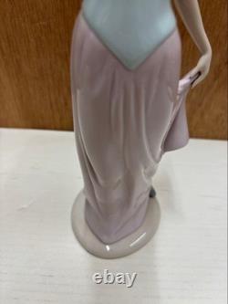 Lladró (Nao) Dancing Girl Figurine