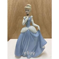 Lladró Nao Disney Princess Cinderella Year 2010 Figure Pottery Unused M1144