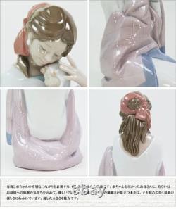 Lladro Nao Doll Figurine Porcelain Overflowing with Feelings NAO, a popular bran