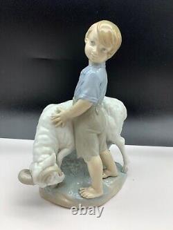 Lladro Nao Figure 23 Cm 1st Choice Top Condition