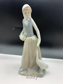 Lladro Nao Figure 24.5cm 1 Choice Excellent Condition