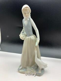 Lladro Nao Figure 24.5cm 1 Choice Excellent Condition