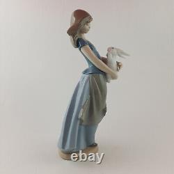 Lladro Nao Figure Country Girl With Rabbit 762 L/N 3160