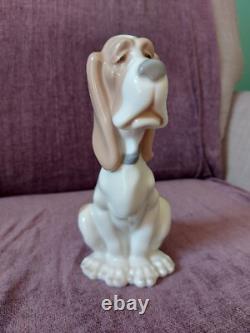 Lladro, Nao Figure Of Sad Hound Dog