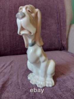 Lladro, Nao Figure Of Sad Hound Dog