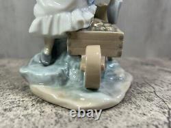 Lladro Nao Figurine 1983 DAISA Garden Girl #410 Farm Wheelbarrow Shovel 7.75