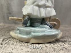 Lladro Nao Figurine 1983 DAISA Garden Girl #410 Farm Wheelbarrow Shovel 7.75