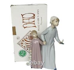 Lladro Nao Figurine 253 Sculpture Ninos Con Miedo Children Fear Box NIB Spain