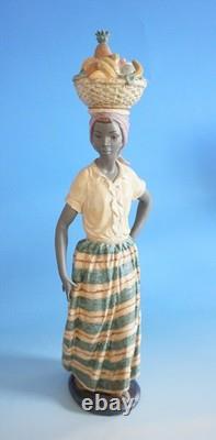 Lladro Nao Figurine Antillana Woman with Fruit Basket Ceramic Large 51cm (F026-489)