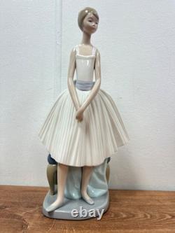 Lladro Nao Figurine Daisa 1983 Dance Ballerina Dance Standing Stool