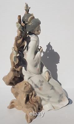 Lladro Nao Figurine Geisha Asian Lady #4807 Retired 28cm Fine Porcelain