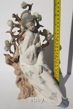 Lladro Nao Figurine Geisha Asian Lady #4807 Retired 28cm Fine Porcelain