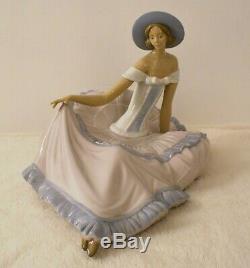 Lladro Nao Figurine Grace 1265 Lady Figurine