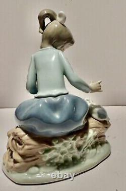 Lladró Nao Figurine Let's Rest 01091 Hand Painted Spain Porcelain Puppy RARE