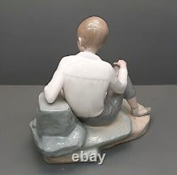 Lladro / Nao Figurine Mark and His Dog 972 24cm