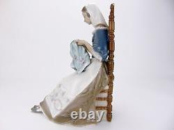 Lladro Nao Figurine Sewing Lady 4865 Spanish Porcelain Figures Embroiderer