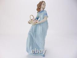 Lladro Nao Figurine Spring Enchantment 6130 Spanish Porcelain Figures
