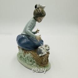 Lladró Nao Figurine Stories to Lulu 01091 Hand Painted Spain Porcelain Puppy