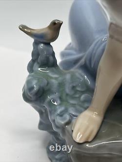 Lladro Nao Fine Porcelain Figure Listening To The Birds Song