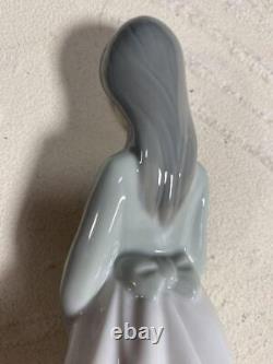 Lladro Nao Girl Figurine Pottery Doll Figure