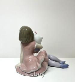 Lladro Nao Girl Playing with Hello Kitty Sanrio Porcelain Figure with Box Spain