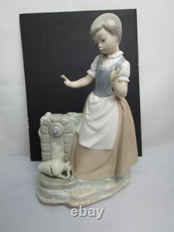Lladro Nao Girl with Broken Water Jug Porcelain Figurine Collectible