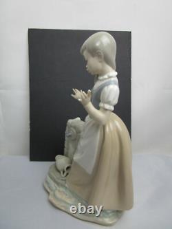 Lladro Nao Girl with Broken Water Jug Porcelain Figurine Collectible