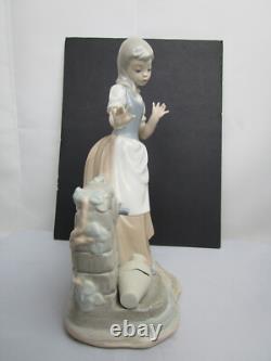 Lladro Nao Girl with Broken Water Jug Porcelain Figurine Collectible