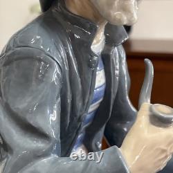 Lladro Nao Hand Made Porcelain Sculpture 1978 Made In Spain Retired Mariner. 262