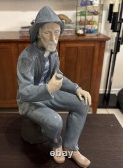 Lladro Nao Hand Made Porcelain Sculpture 1978 Made In Spain Retired Mariner. 262