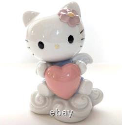 Lladro Nao Hello Kitty Angel Figure Sanrio Interior Porcelain Gift Collection